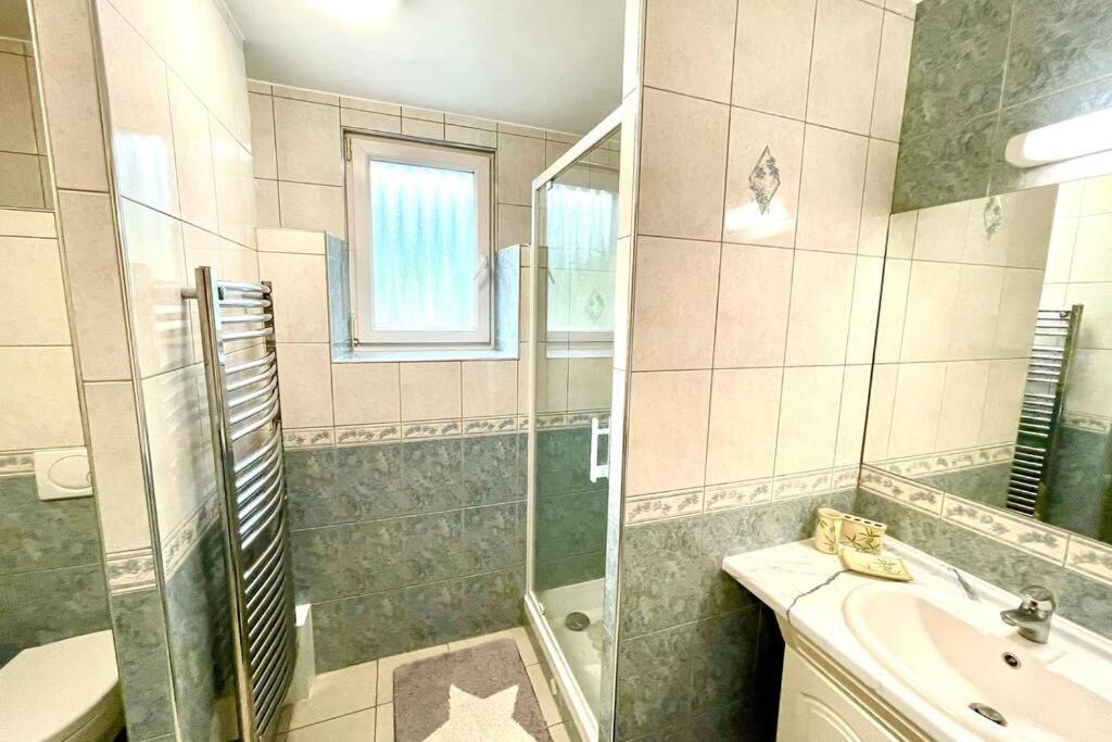 SOBNB-FILLINGES- Appartement dans maison début vallée verte Esterno foto
